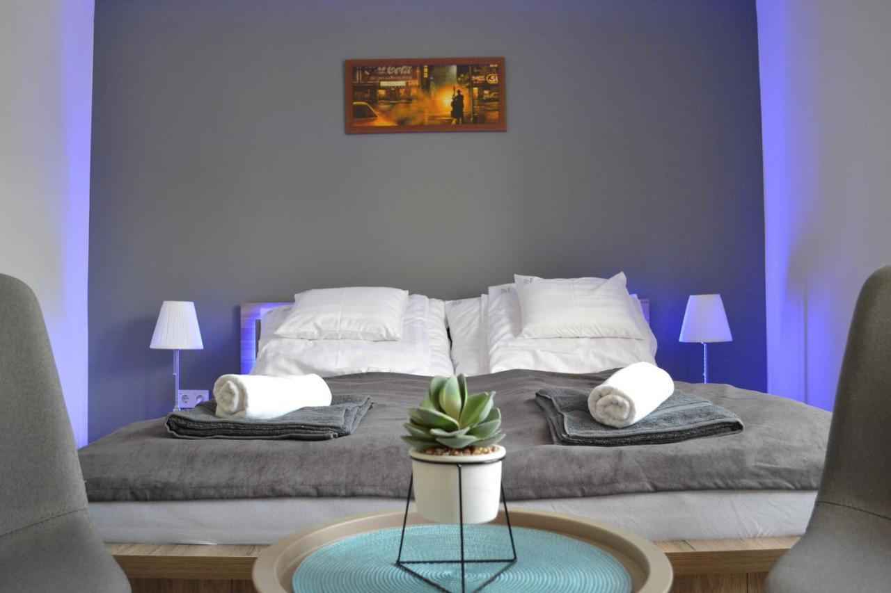 Fonix Design Rooms Дебрецен Екстериор снимка