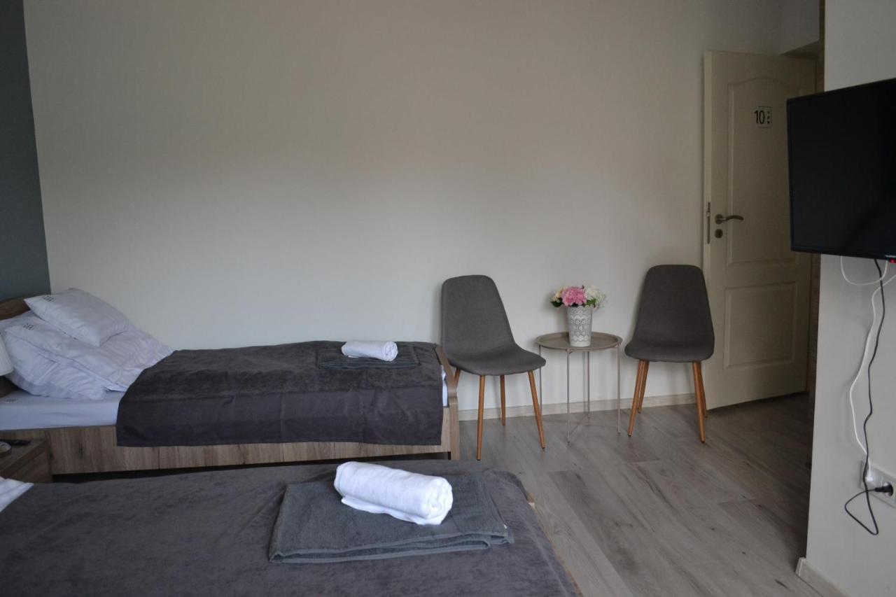 Fonix Design Rooms Дебрецен Екстериор снимка
